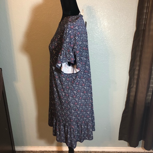 Michael Kors Flutter Sleeves Dress - Picture 4 of 8